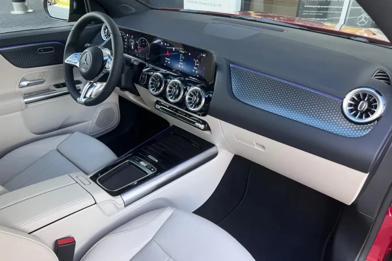 Mercedes-Benz GLA din 2025 cu 10 km - oferta MER141318 - foto 11