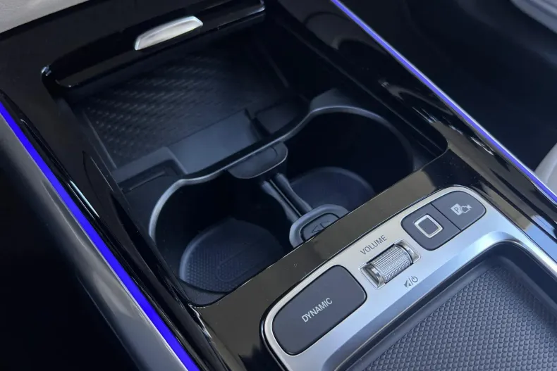 Mercedes-Benz GLA din 2025 cu 10 km - oferta MER141318 - foto 14