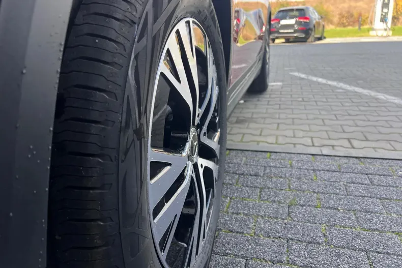 Mercedes-Benz GLA din 2025 cu 10 km - oferta MER141318 - foto 15