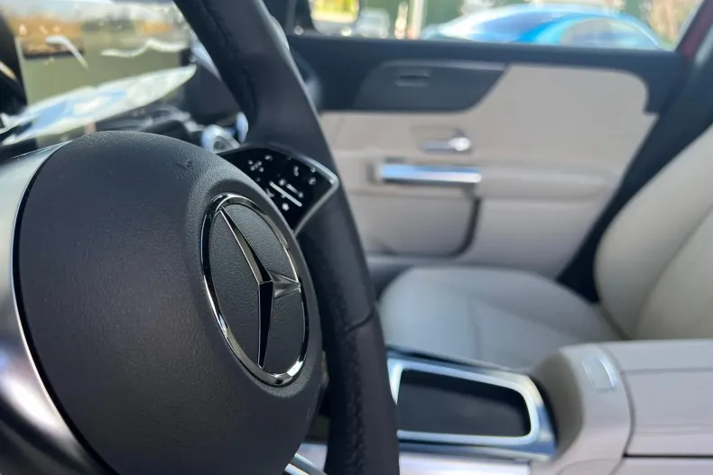 Mercedes-Benz GLA din 2025 cu 10 km - oferta MER141318 - foto 18