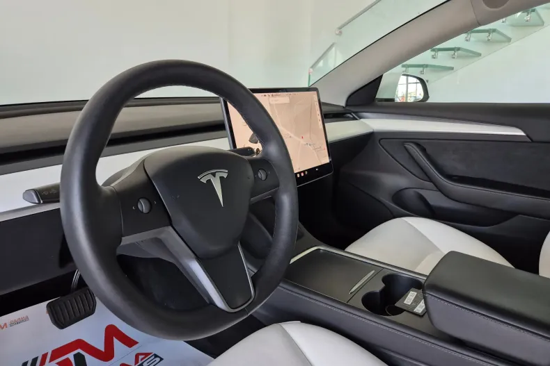 Tesla Model 3 din 2021 cu 97.500 km - oferta TES141325 - foto 8