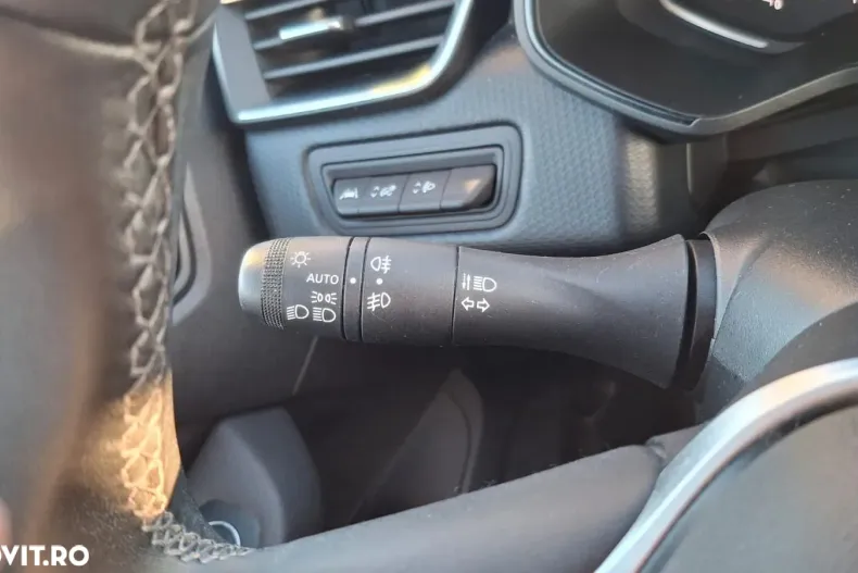 Renault Clio din 2022 cu 82.000 km - oferta REN141330 - foto 8