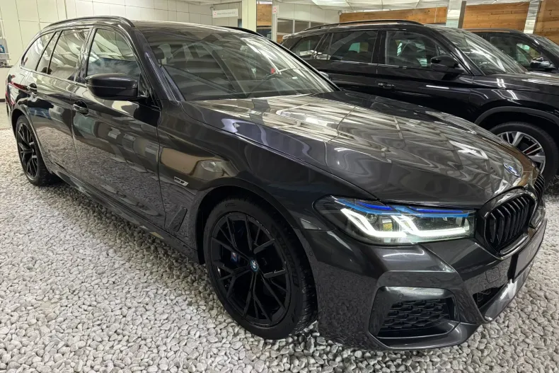 BMW Seria 5 din 2022 cu 99.299 km - oferta BMW141348 - foto 3