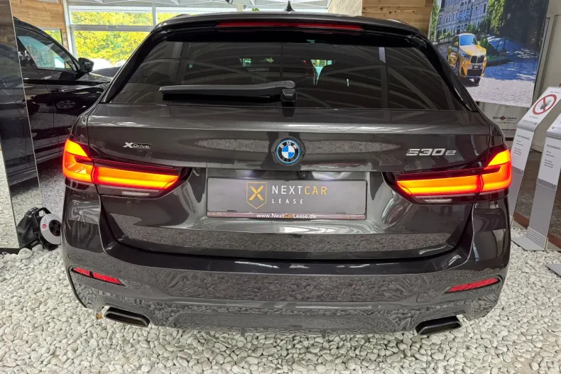 BMW Seria 5 din 2022 cu 99.299 km - oferta BMW141348 - foto 5