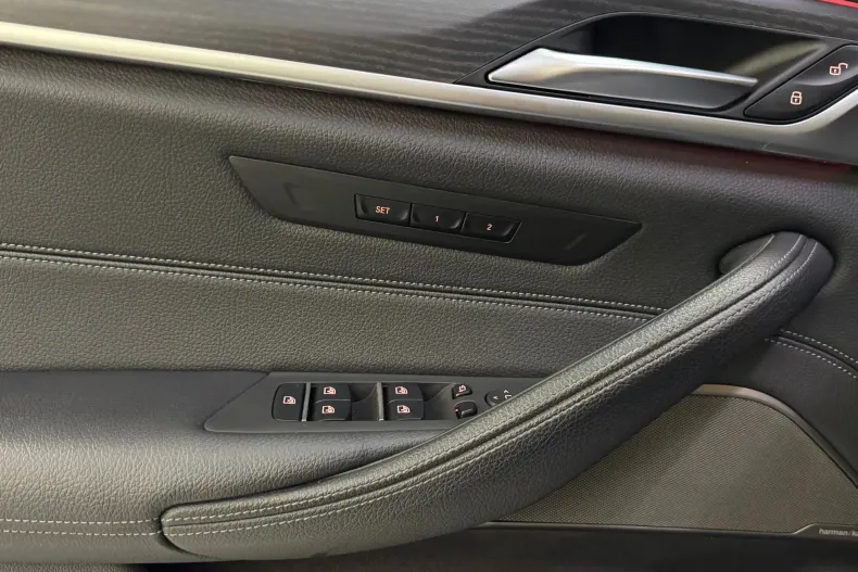 BMW Seria 5 din 2022 cu 99.299 km - oferta BMW141348 - foto 19