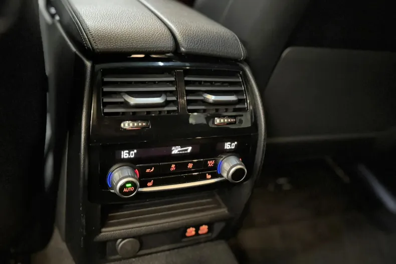 BMW Seria 5 din 2022 cu 99.299 km - oferta BMW141348 - foto 20