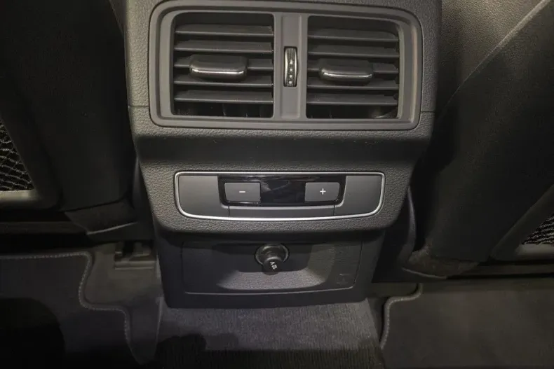 Audi Q5 din 2021 cu 86.512 km - oferta AUD141350 - foto 12