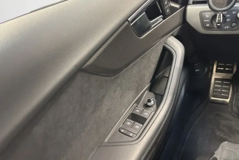 Audi RS5 din 2023 cu 24.257 km - oferta AUD141351 - foto 16