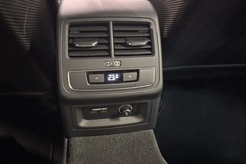 Audi RS5 din 2023 cu 24.257 km - oferta AUD141351 - foto 19