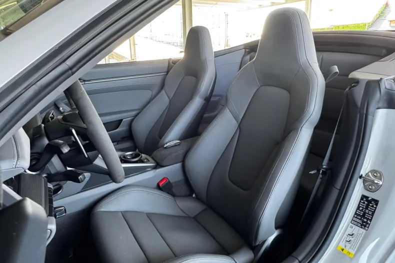 Porsche 911 din 2023 cu 105 km - oferta POR141354 - foto 29