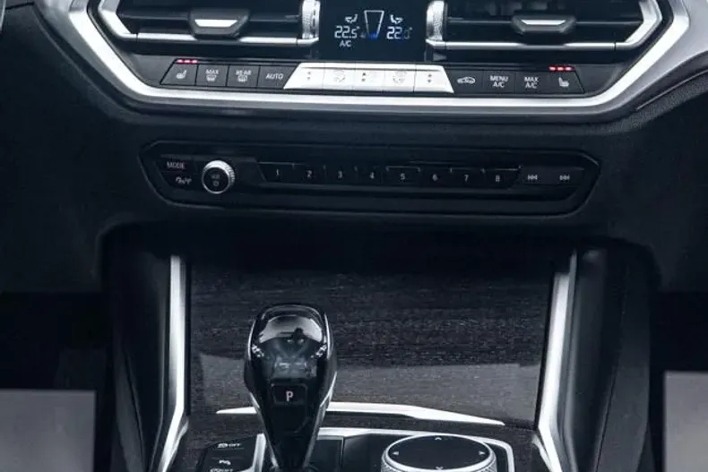 BMW Seria 3 din 2021 cu 171.000 km - oferta BMW141358 - foto 4