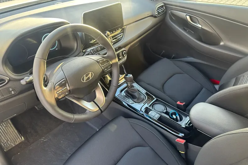 Hyundai i30 din 2025 cu 0 km - oferta HYU141377 - foto 4