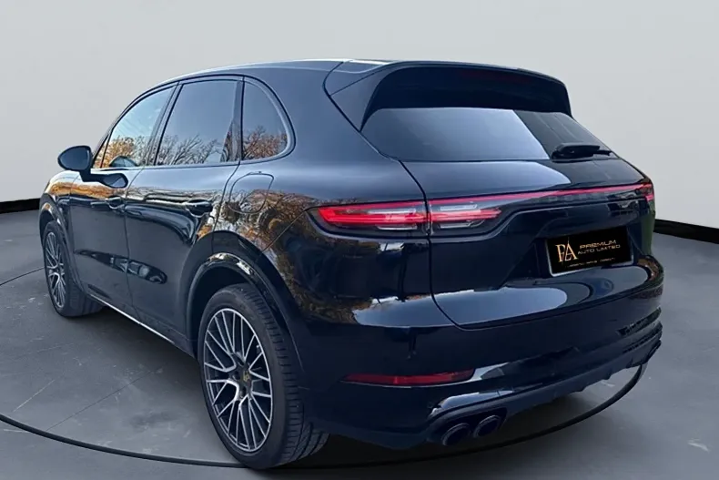 Porsche Cayenne din 2020 cu 140.500 km - oferta POR141382 - foto 4