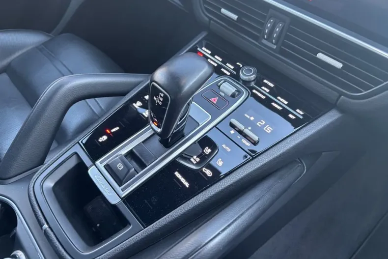 Porsche Cayenne din 2020 cu 140.500 km - oferta POR141382 - foto 11