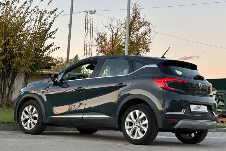 Renault Captur din 2022 cu 125.956 km - oferta REN141388 - foto 5