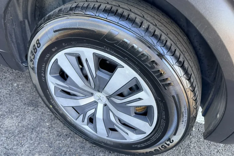 Peugeot 2008 din 2021 cu 89.500 km - oferta PEU141389 - foto 14