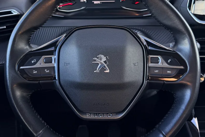 Peugeot 2008 din 2021 cu 89.500 km - oferta PEU141389 - foto 32