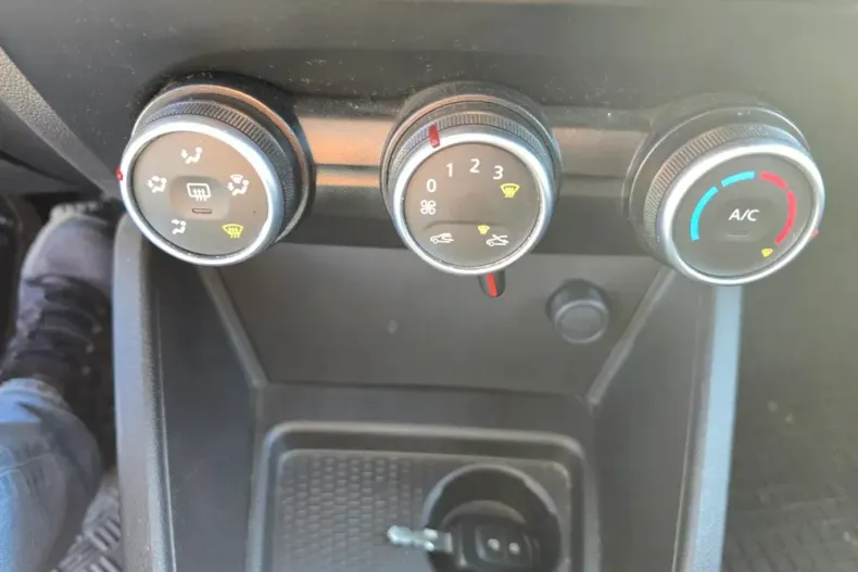 Dacia Duster din 2021 cu 142.538 km - oferta DAC141396 - foto 19