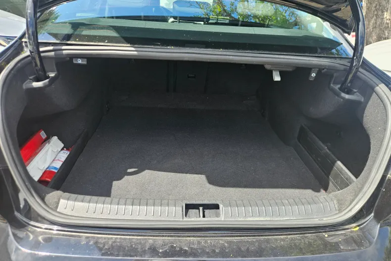 Volkswagen Passat din 2021 cu 113.000 km - oferta VOL141408 - foto 8