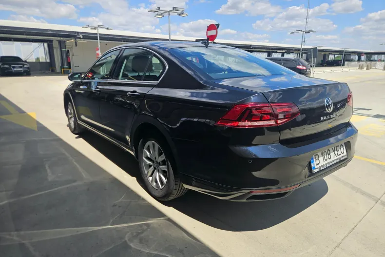 Volkswagen Passat din 2021 cu 113.000 km - oferta VOL141408 - foto 17
