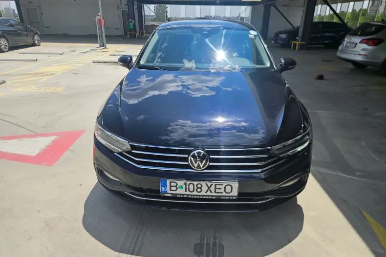 Volkswagen Passat din 2021 cu 113.000 km - oferta VOL141408 - foto 22