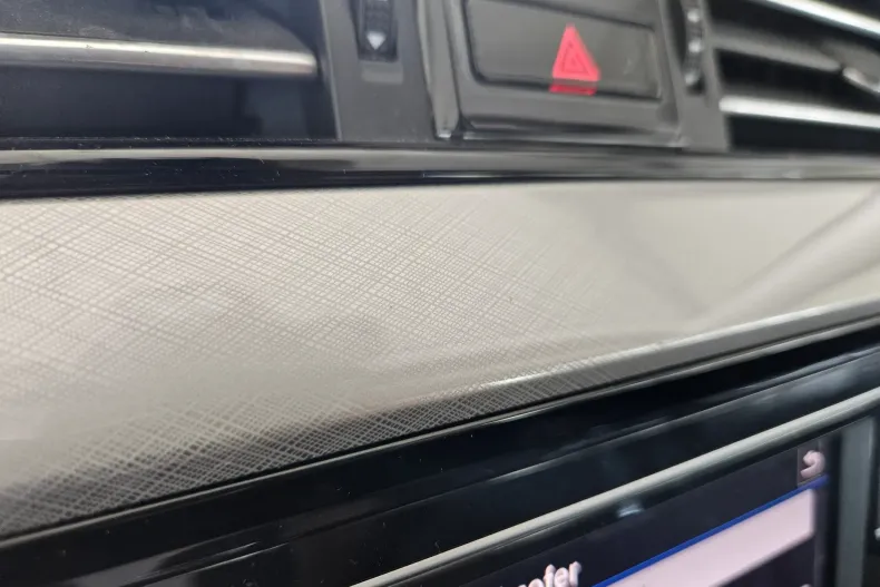 Volkswagen Passat din 2021 cu 113.000 km - oferta VOL141408 - foto 26