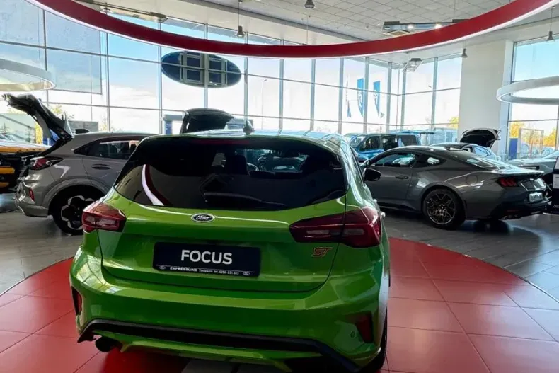 Ford Focus din 2025 cu 1 km - oferta FOR141409 - foto 8