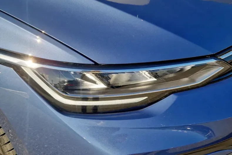 Volkswagen Golf din 2025 cu 5.000 km - oferta VOL141440 - foto 9