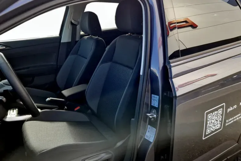 Volkswagen Taigo din 2025 cu 5.000 km - oferta VOL141442 - foto 12