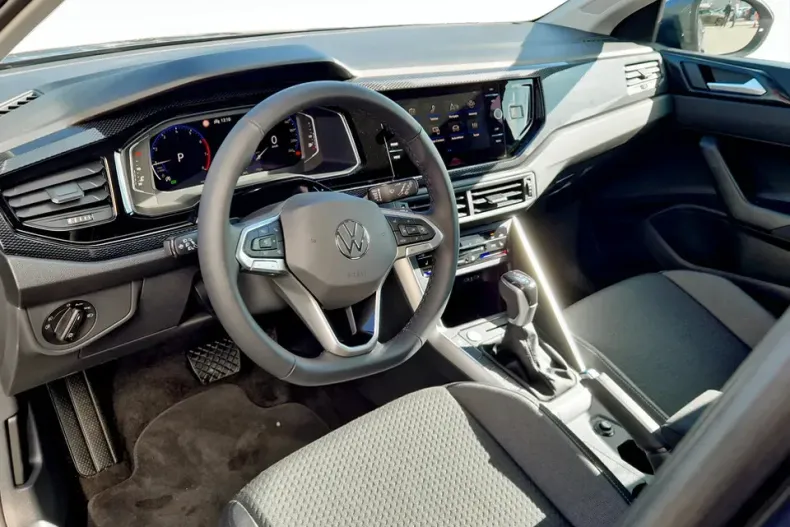 Volkswagen Taigo din 2025 cu 5.000 km - oferta VOL141442 - foto 17