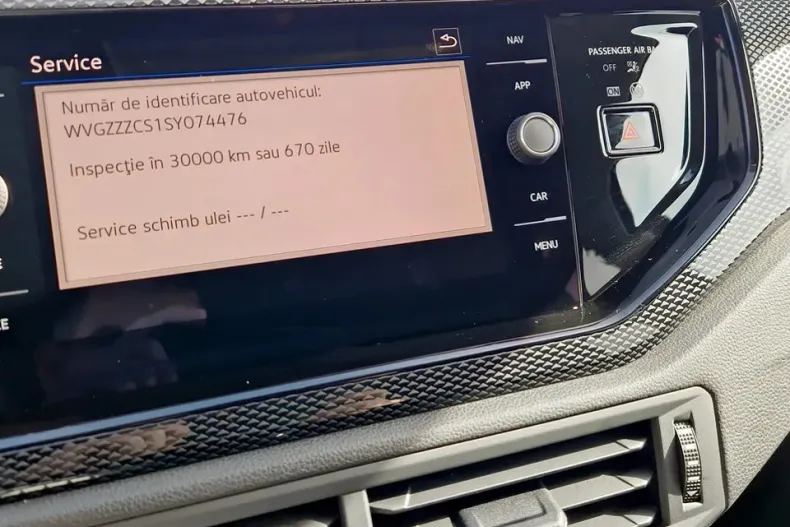 Volkswagen Taigo din 2025 cu 5.000 km - oferta VOL141442 - foto 24