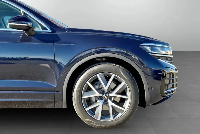 Volkswagen Touareg din 2025 cu 5.000 km - oferta VOL141443 - foto 11