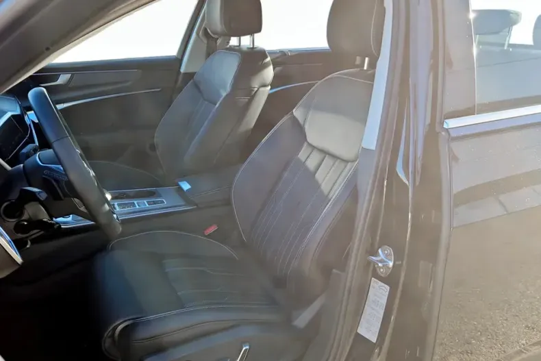 Audi A6 din 2024 cu 19.538 km - oferta AUD141444 - foto 12