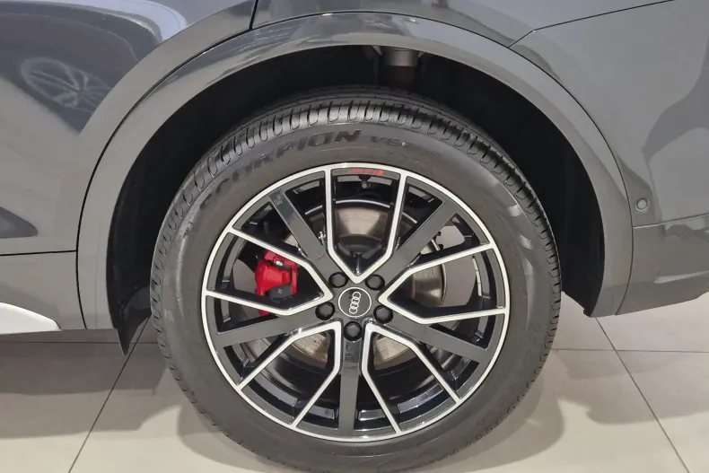 Audi Q5 din 2025 cu 14.934 km - oferta AUD141449 - foto 10