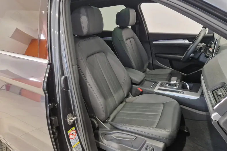 Audi Q5 din 2025 cu 14.934 km - oferta AUD141449 - foto 13