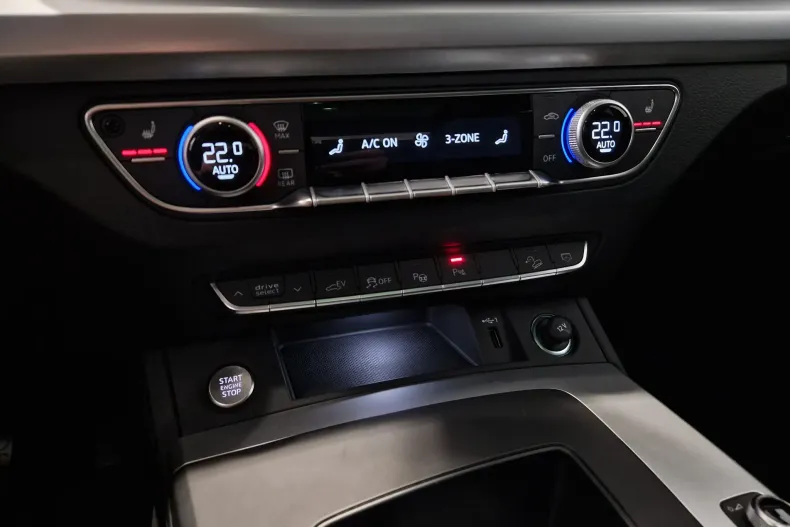 Audi Q5 din 2025 cu 14.934 km - oferta AUD141449 - foto 27