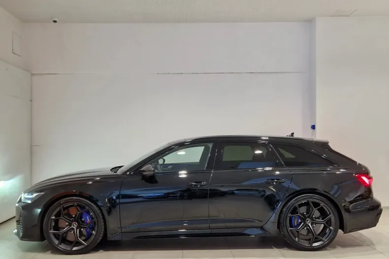 Audi RS6 din 2025 cu 5.000 km - oferta AUD141451 - foto 2