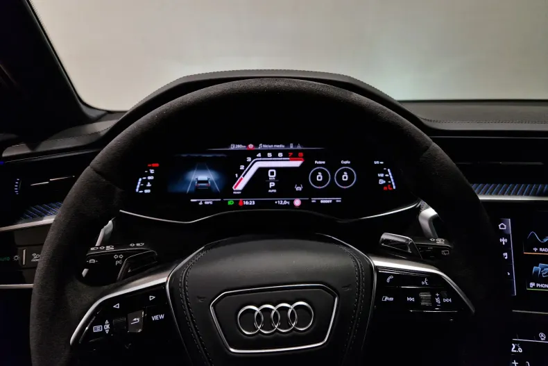Audi RS6 din 2025 cu 5.000 km - oferta AUD141451 - foto 17