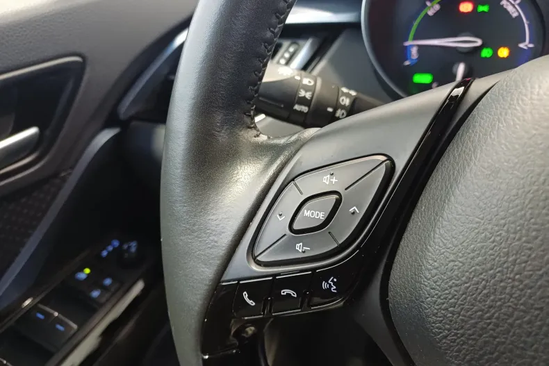 Toyota C-HR din 2020 cu 38.853 km - oferta TOY141452 - foto 12