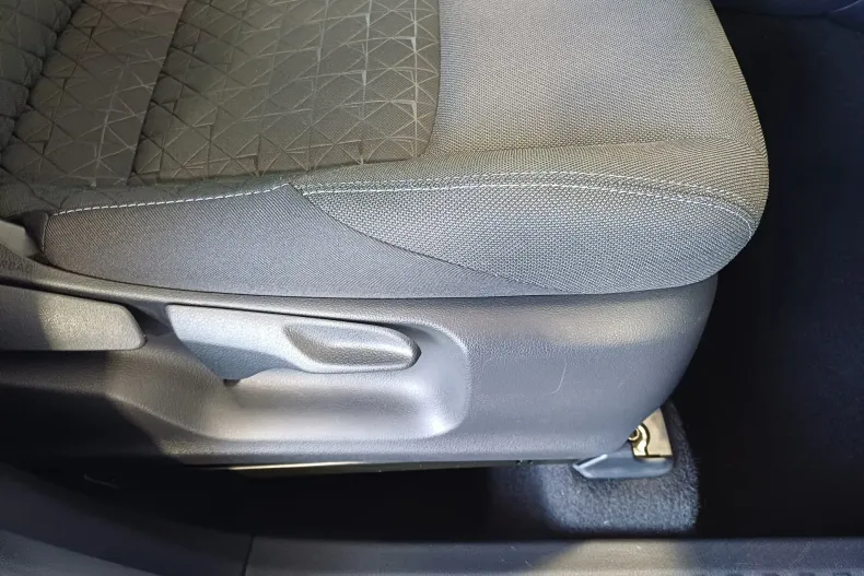 Toyota C-HR din 2020 cu 38.853 km - oferta TOY141452 - foto 25