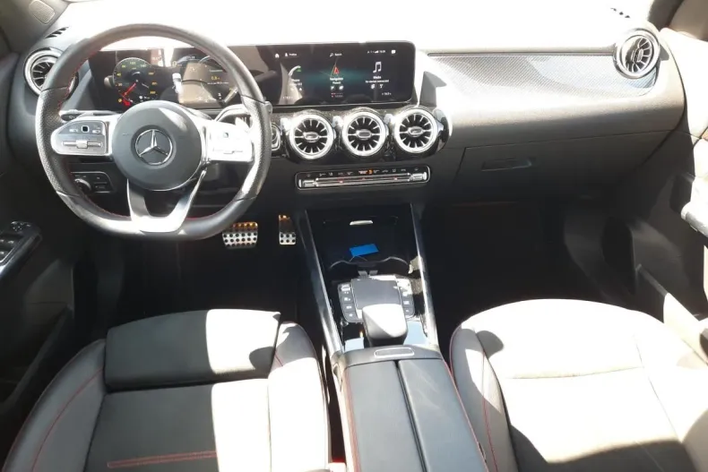 Mercedes-Benz GLA din 2021 cu 71.342 km - oferta MER141454 - foto 11