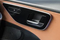 Mercedes-Benz C din 2021 cu 49.353 km - oferta MER141457 - foto 16