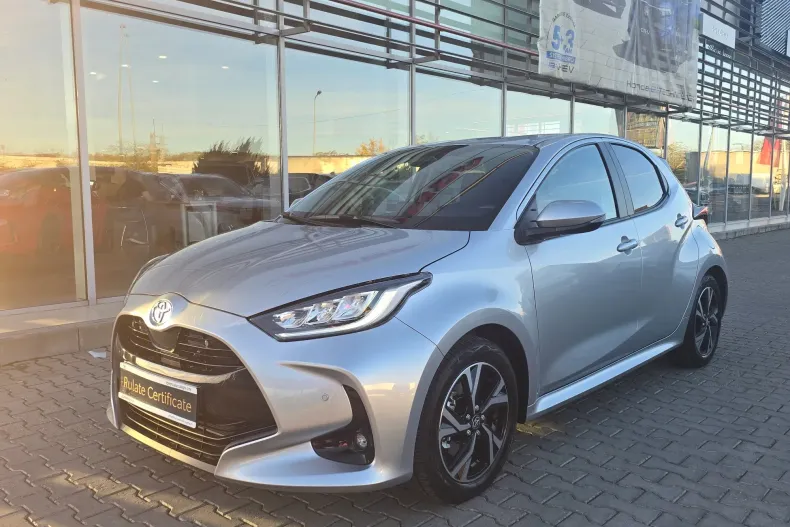 Toyota Yaris din 2025 cu 1.607 km - oferta TOY141463 - foto 2