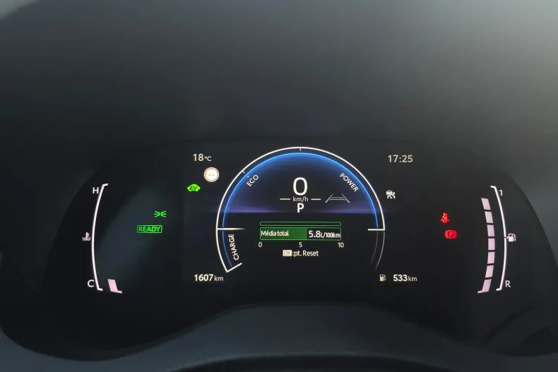 Toyota Yaris din 2025 cu 1.607 km - oferta TOY141463 - foto 12