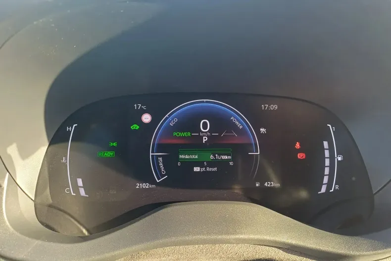 Toyota Yaris din 2025 cu 2.100 km - oferta TOY141464 - foto 16