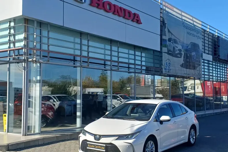 Toyota Corolla din 2019 cu 64.100 km - oferta TOY141465 - foto 1