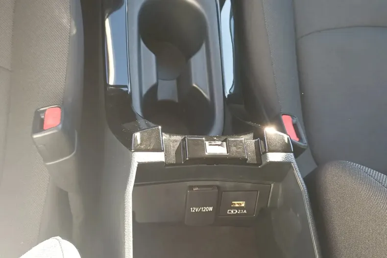 Toyota Corolla din 2019 cu 64.100 km - oferta TOY141465 - foto 23