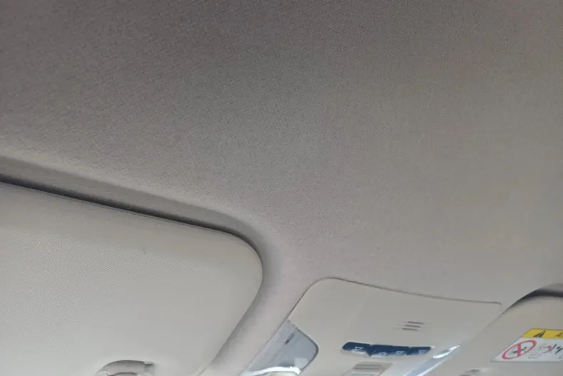 Toyota Corolla din 2019 cu 64.100 km - oferta TOY141465 - foto 24