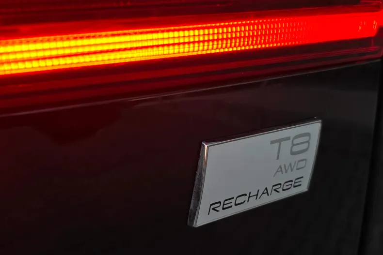 Volvo XC60 din 2020 cu 84.030 km - oferta VOL141466 - foto 6