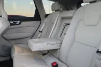 Volvo XC60 din 2020 cu 84.030 km - oferta VOL141466 - foto 16